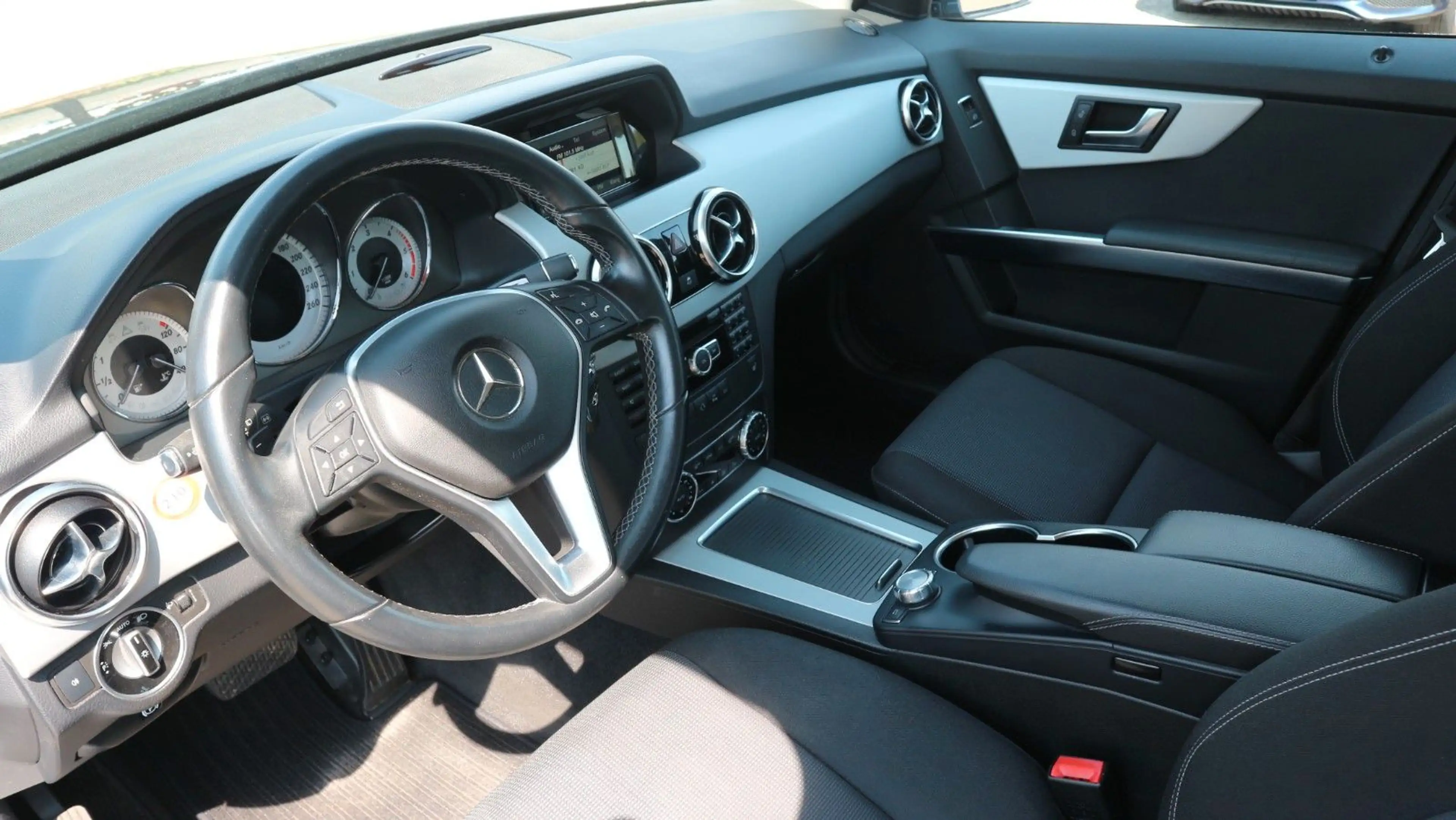 Mercedes-Benz GLK 220 CDI BlueEfficiency 4Matic*Navi*HU/AU neu — photo 9