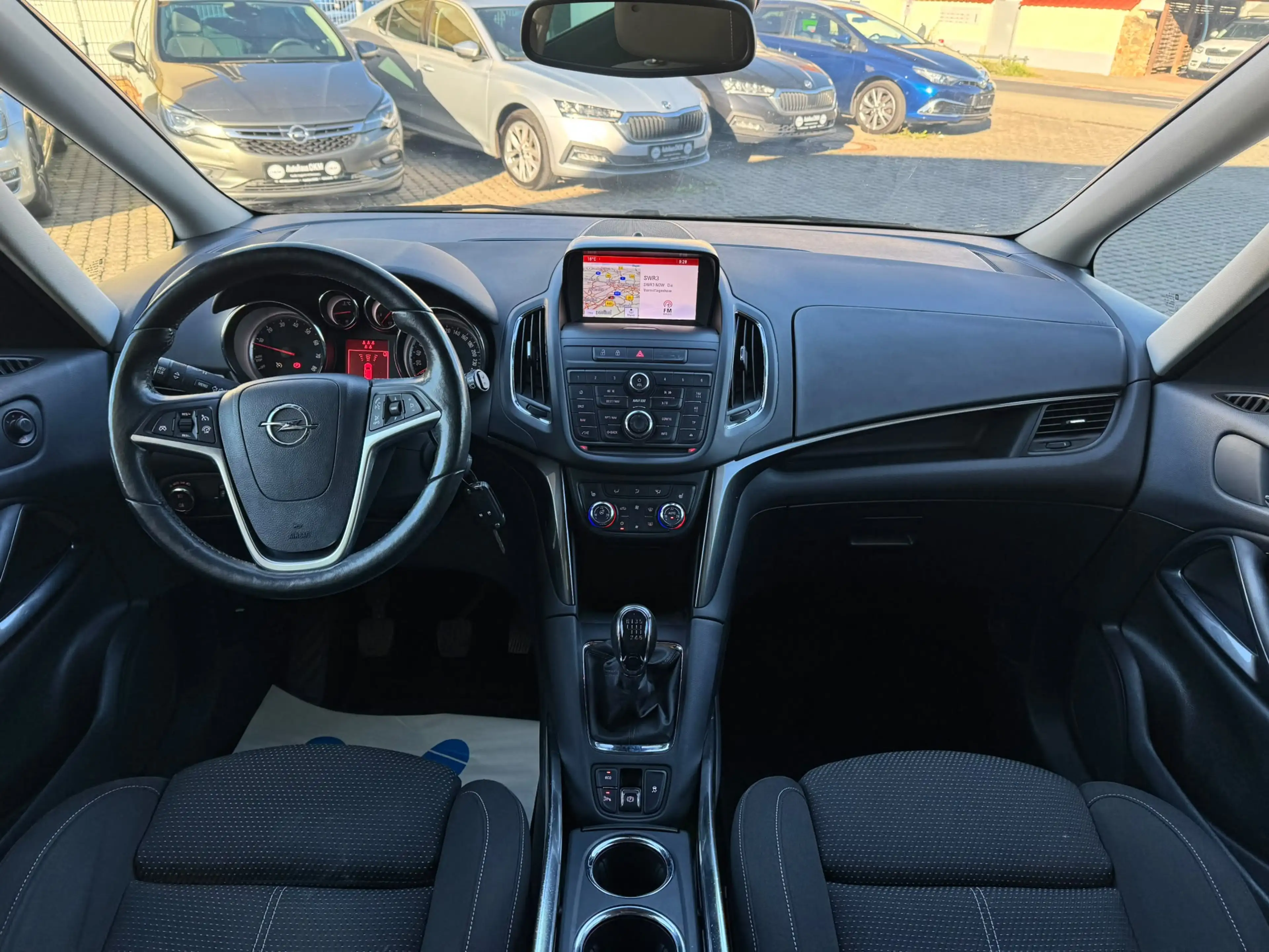 Opel Zafira Innovation — photo 9