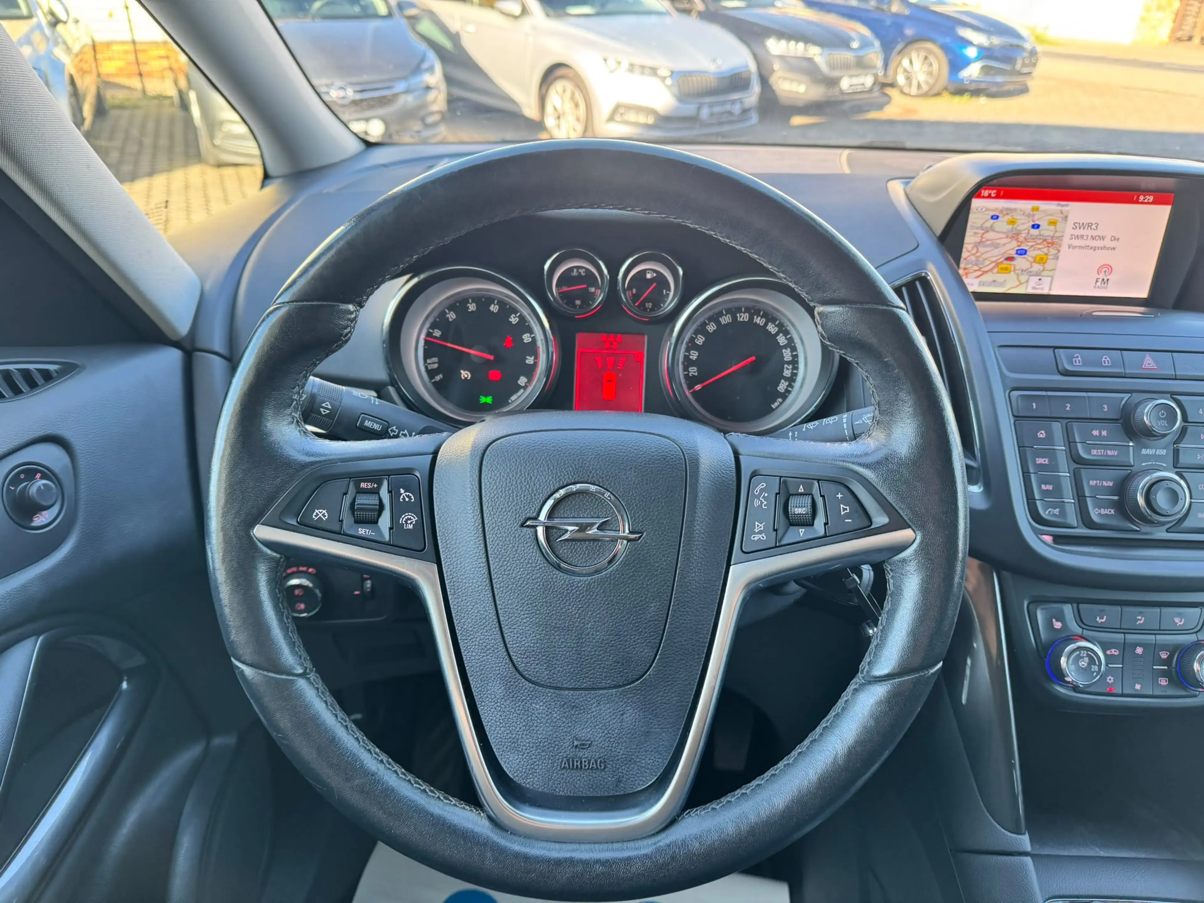 Opel Zafira Innovation — photo 11