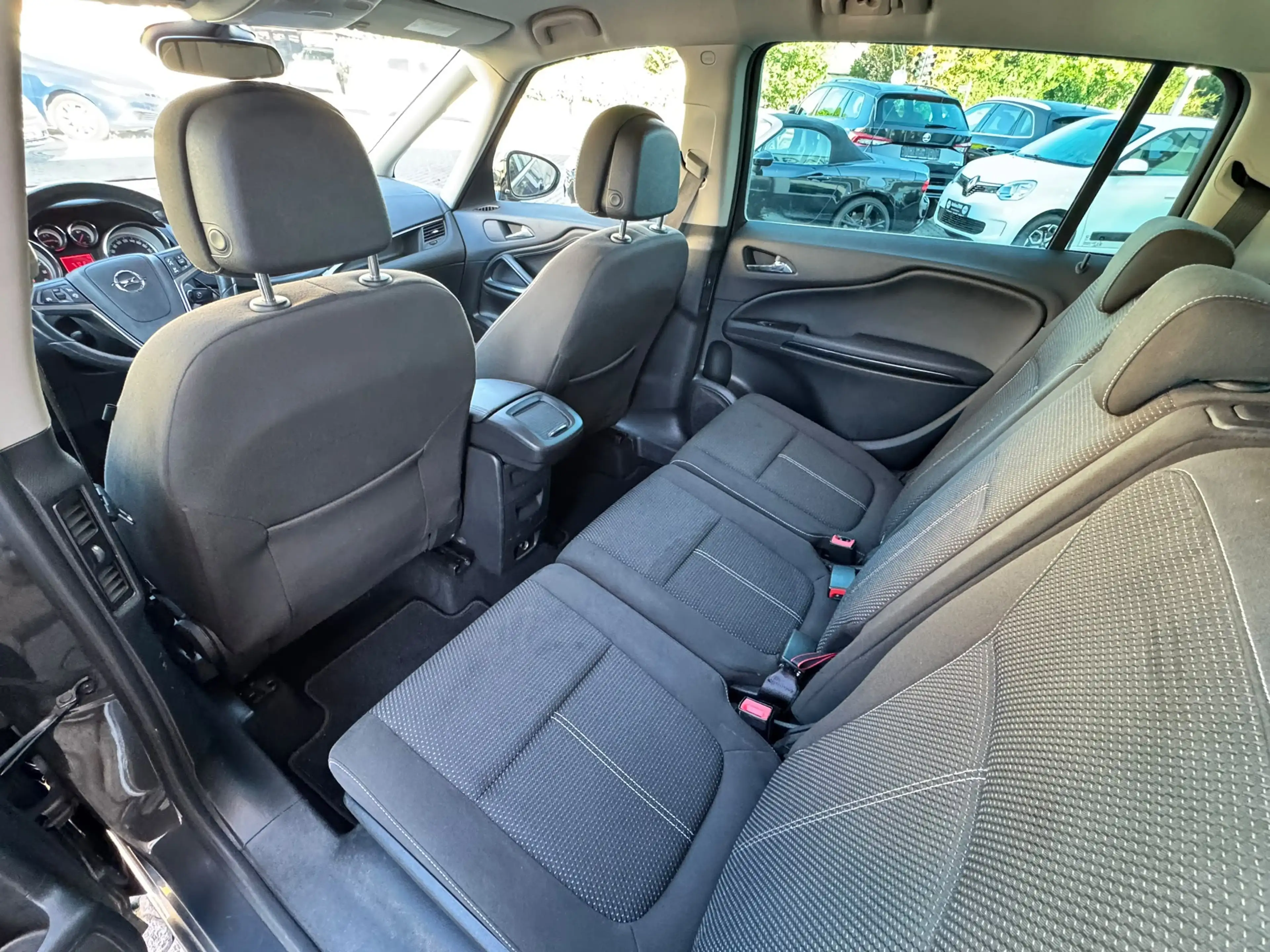 Opel Zafira Innovation — photo 7