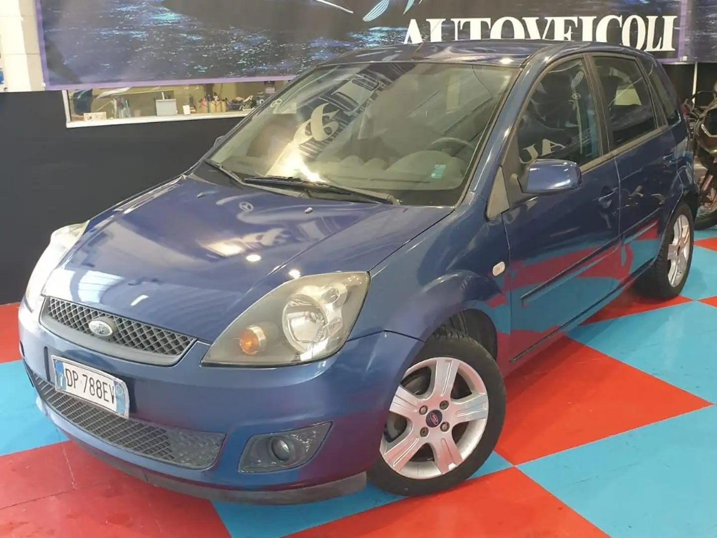 Ford Fiesta Fiesta V 2006 5p 1.2 Ghia Blu/Azzurro - 1