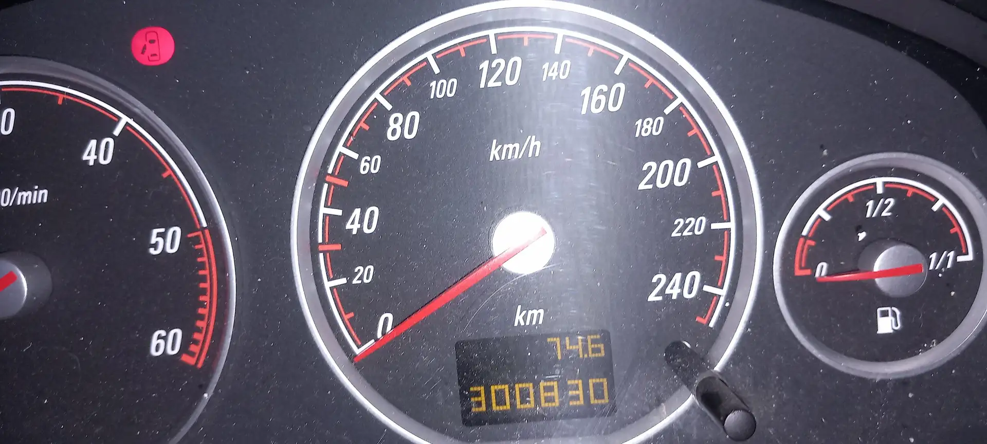 Opel Signum Signum 1.9 CDTI Sport Schwarz - 1