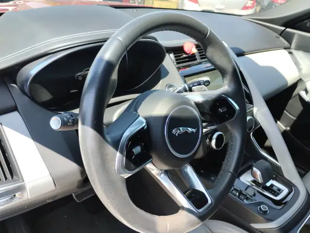 Jaguar E-Pace view 13