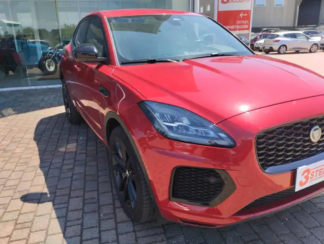 Jaguar E-Pace view 3