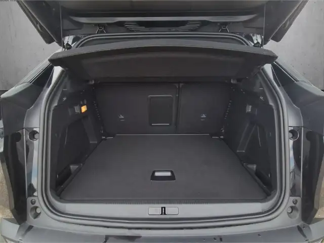 Peugeot 3008 view 7