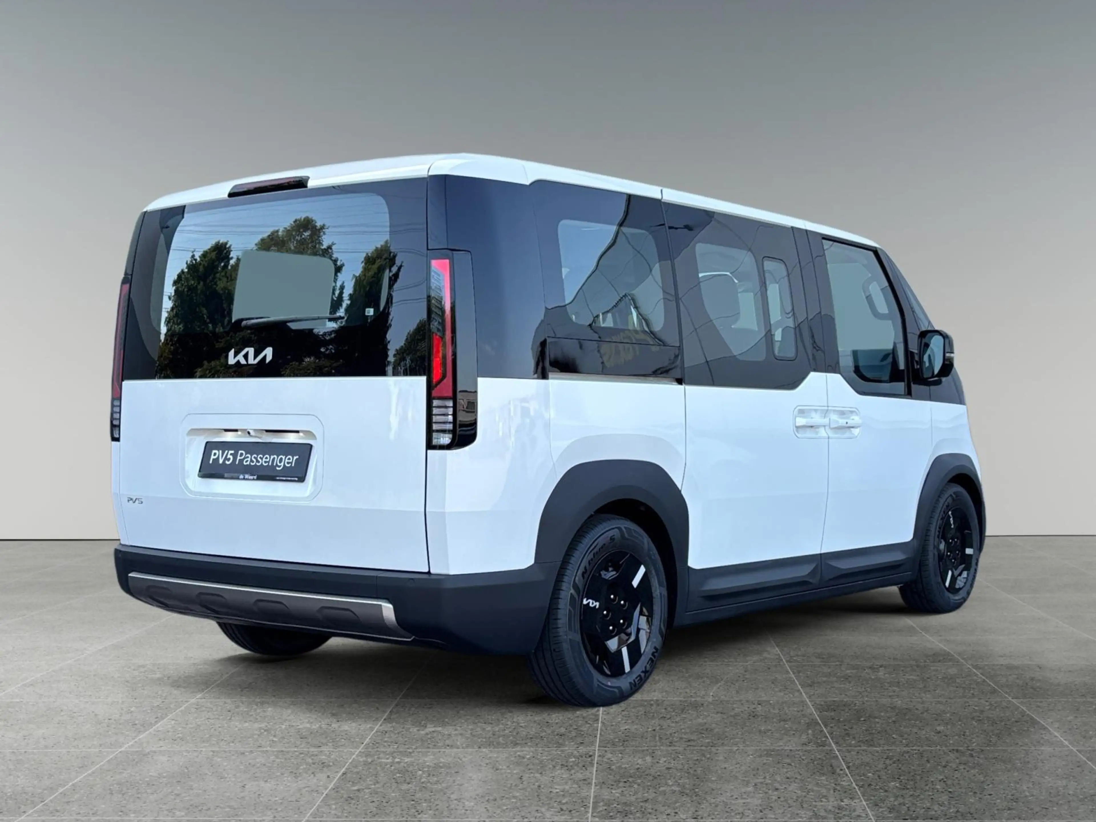 Kia PV5 Passenger Plus 71.2 kWh | 12,9 INCH FULL MAP NAVIGATIE | ACH — photo 4