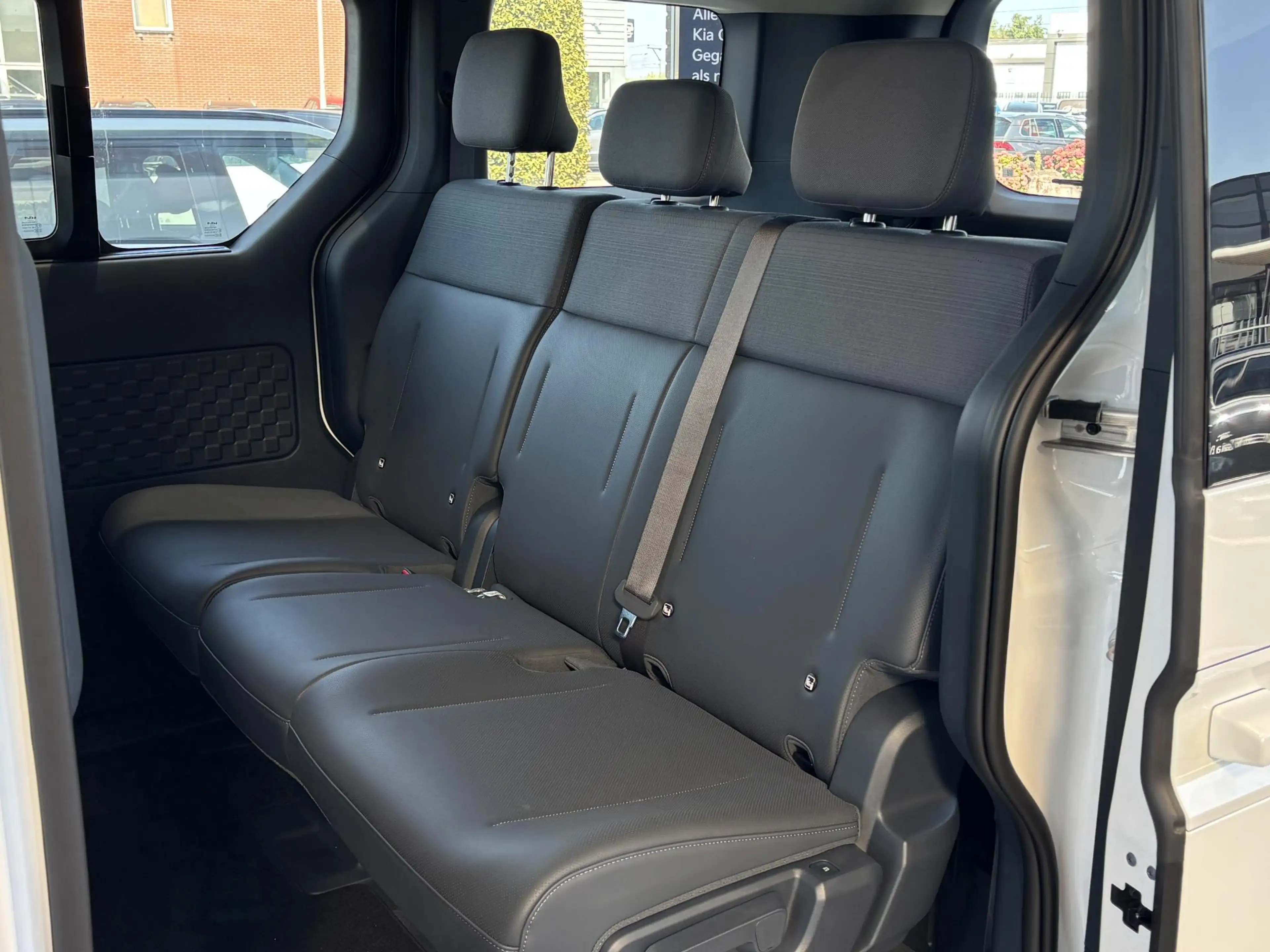Kia PV5 Passenger Plus 71.2 kWh | 12,9 INCH FULL MAP NAVIGATIE | ACH — photo 8