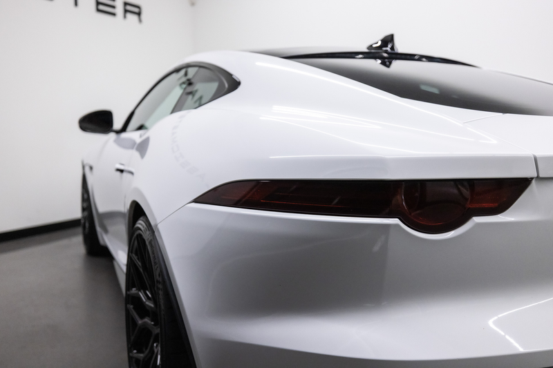 Jaguar F-Type 5.0 V8 R Coupé — photo 40