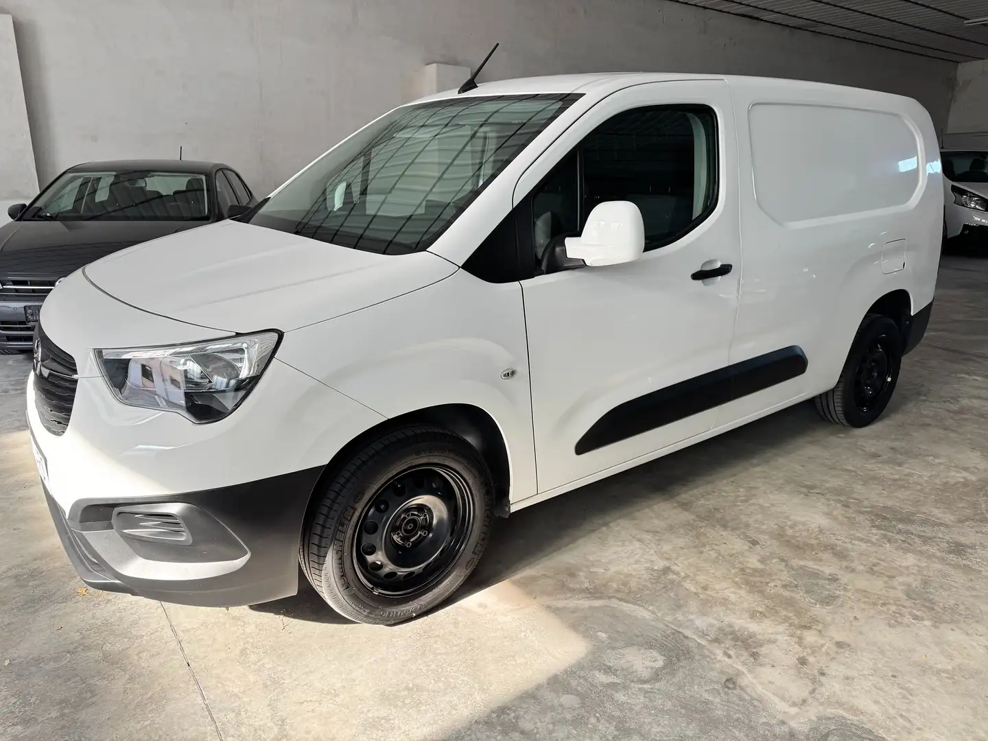 Opel Combo Cargo XL 1.5 Edition L2H1 Navi Apple PREZZO LIBERO Wit - 1