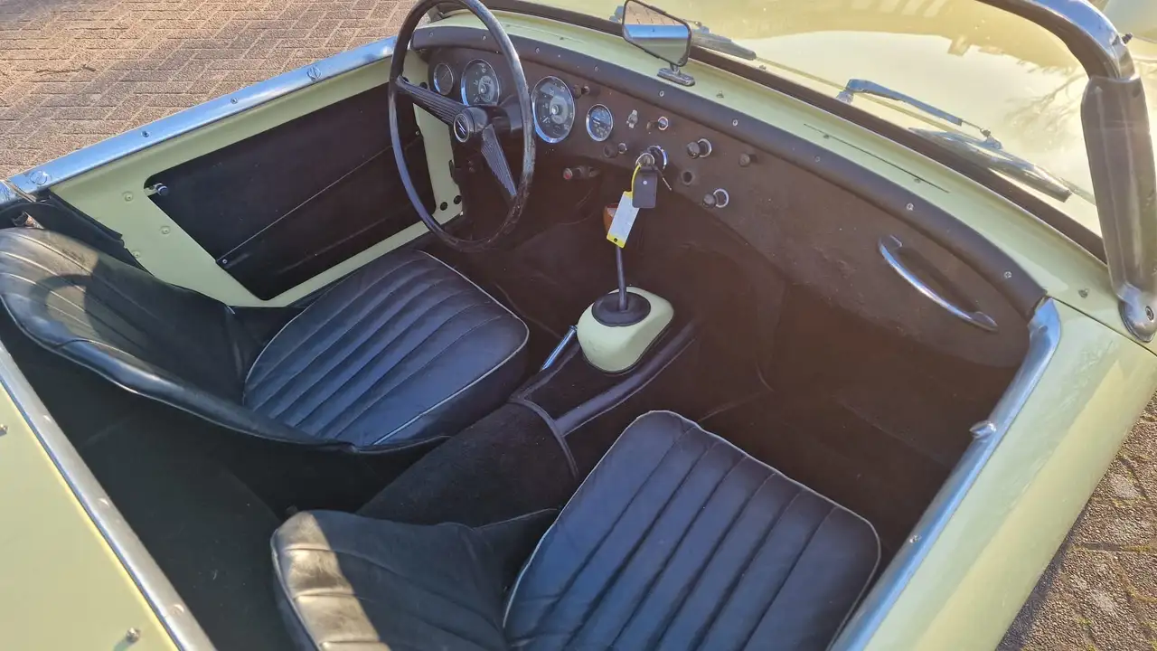 Austin Healey Sprite MK I Frogeye Nut and Bolt gerestaureerd, foto 11