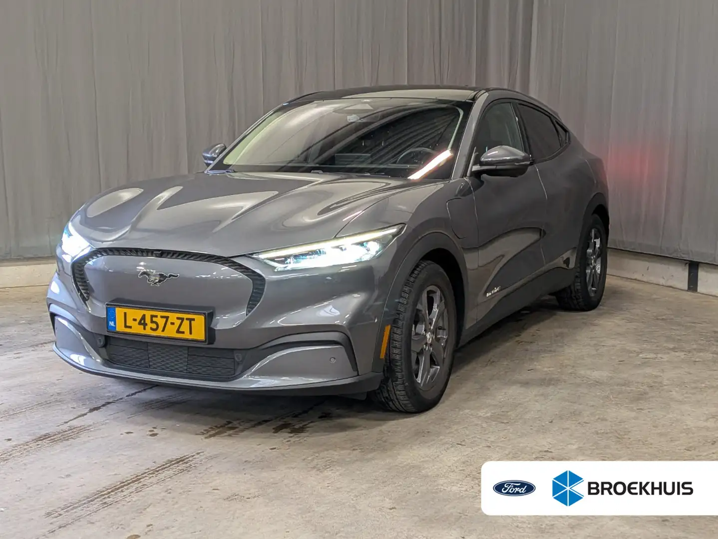 Ford Mustang Mach-E RWD 75 kWh | 1e Eigenaar! | Panorama Dak | B&O Aud Gris - 1