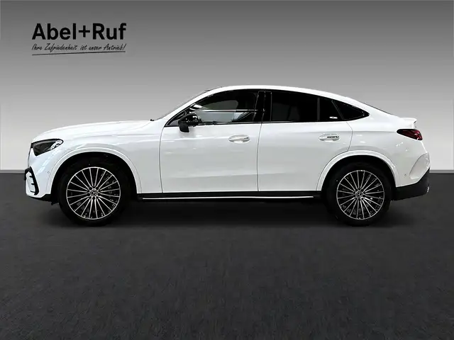 Mercedes-Benz GLC view 4