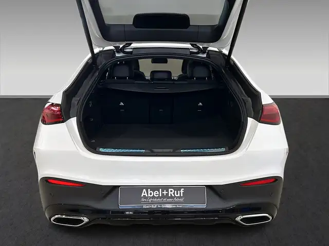 Mercedes-Benz GLC view 6