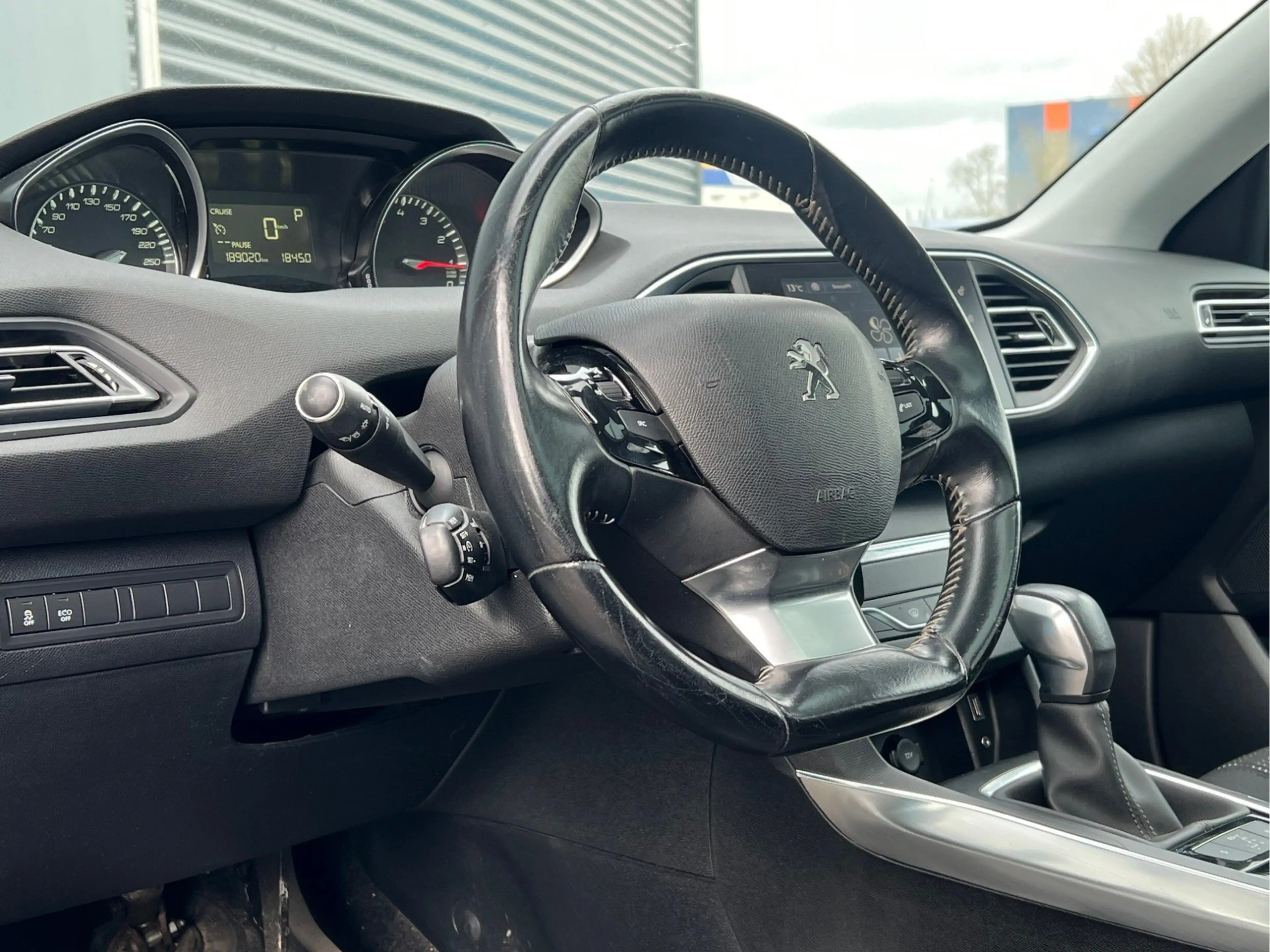 Peugeot 308 SW BWJ 12-2016 | 1.2T 131PK Premium AUTOMAAT | PAN — photo 3