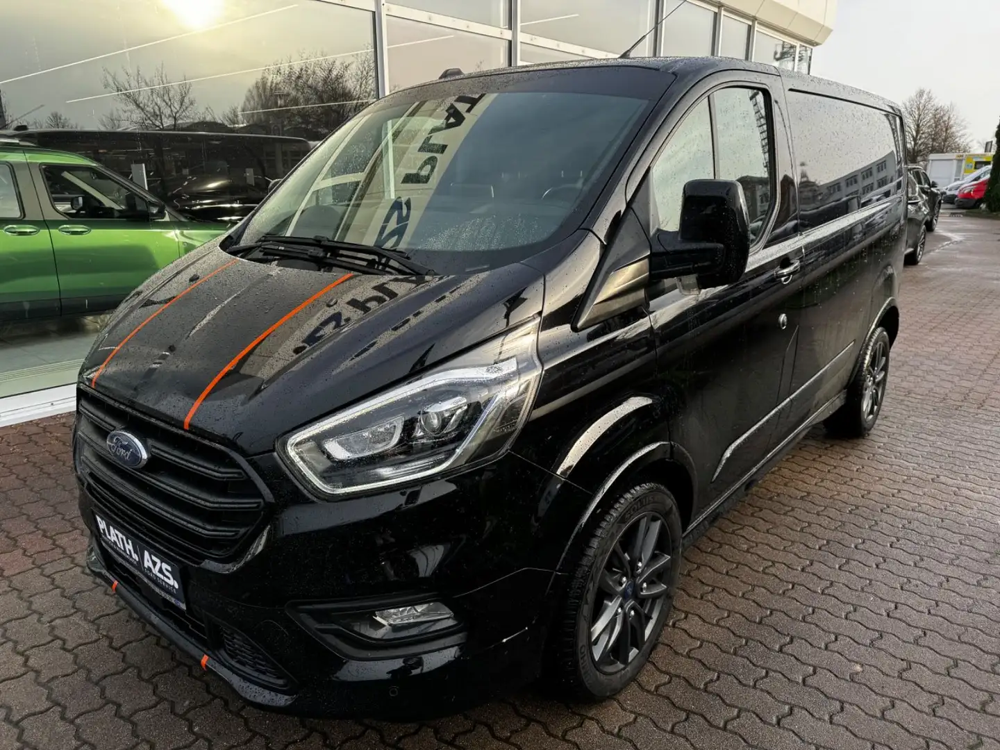 Ford Transit Custom Kasten 290 L1 Sport Negro - 1