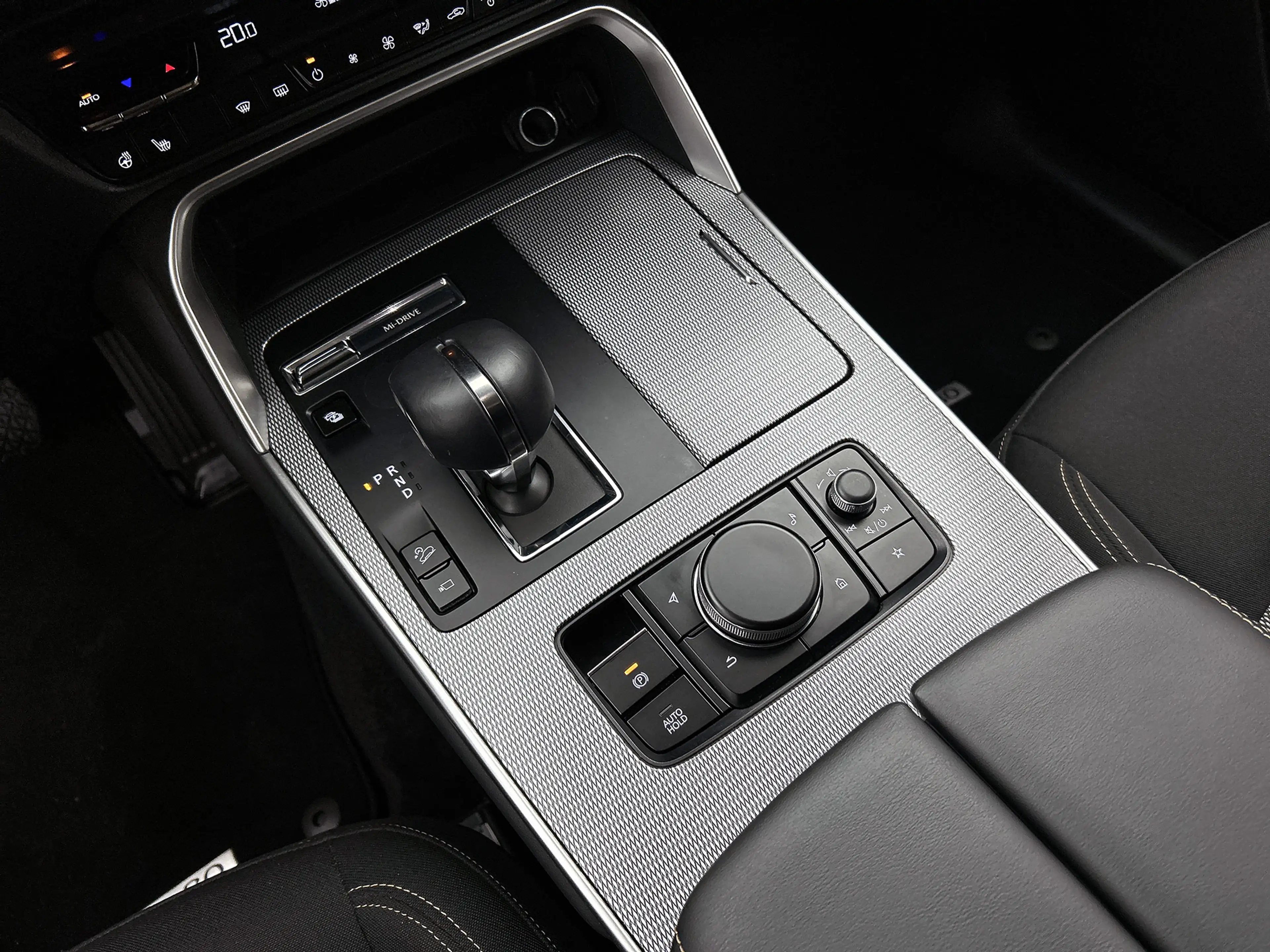 Mazda CX-80 2.5 e-SkyActiv PHEV Exclusive-Line | Bose | Elektr — photo 11