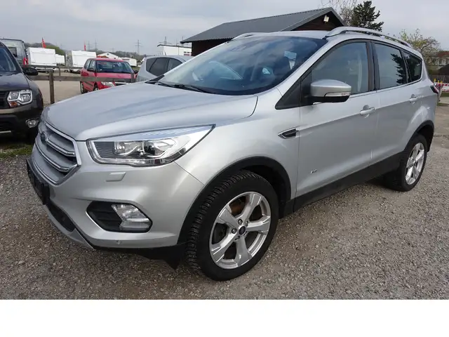 Ford Kuga main image