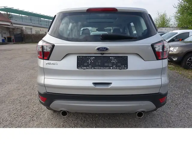 Ford Kuga view 5
