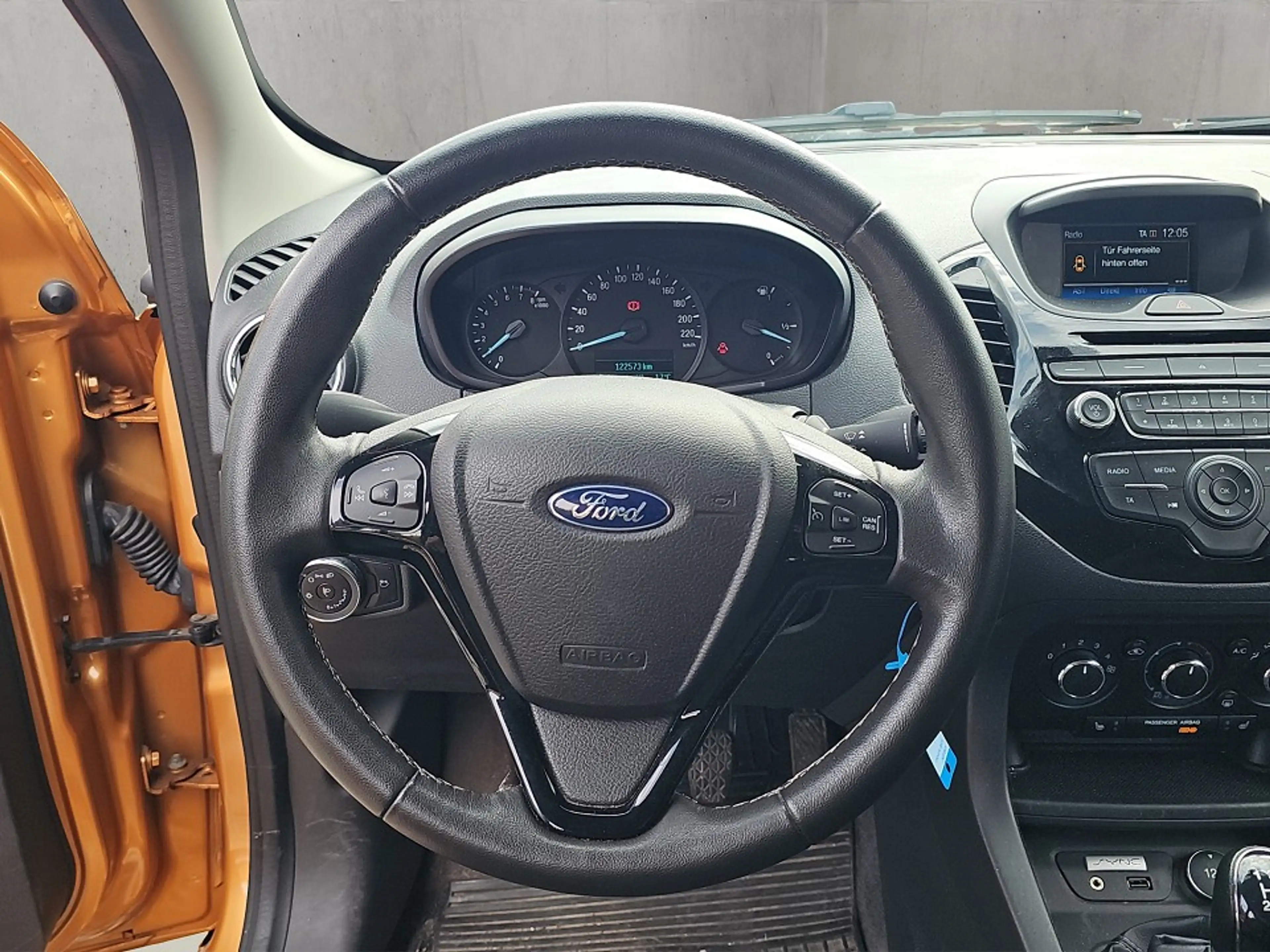 Ford Ka/Ka+ ++SHZ+Bluetooth+PDC++ — photo 10