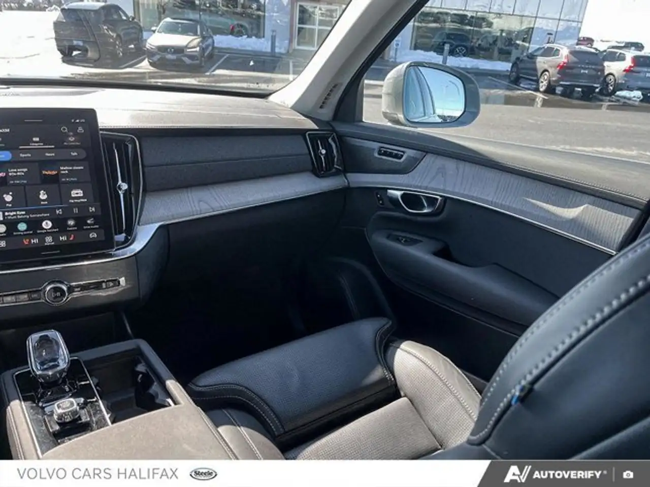 Volvo XC90 снимка Volvo XC90