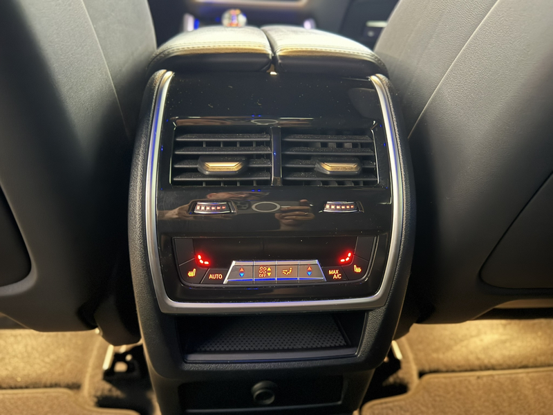 BMW X6 xDrive 40d M Sport Laser Integral 360° Carbon — photo 12