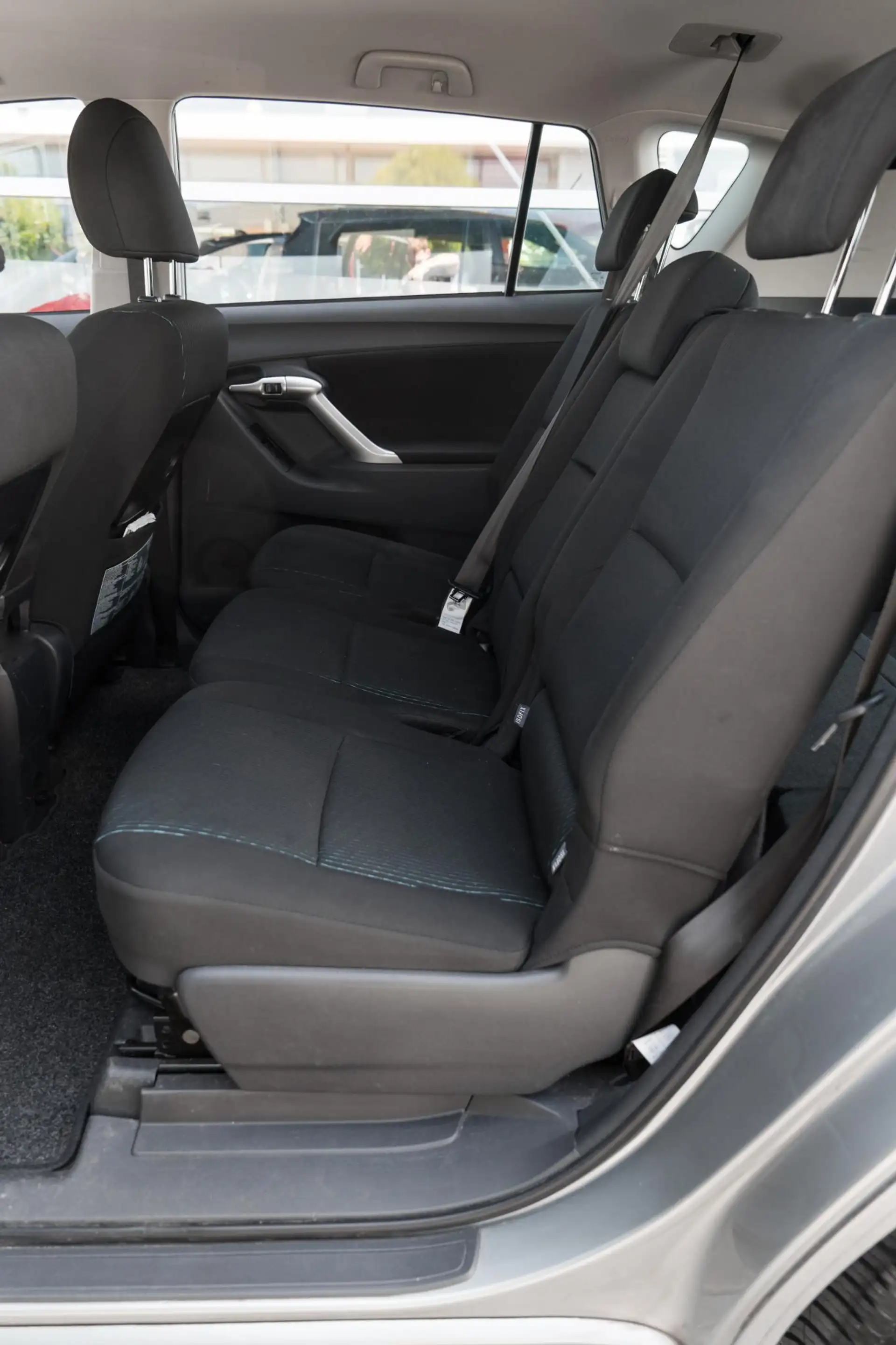 Toyota Verso 1.6 VVT-i Aspiration — photo 12