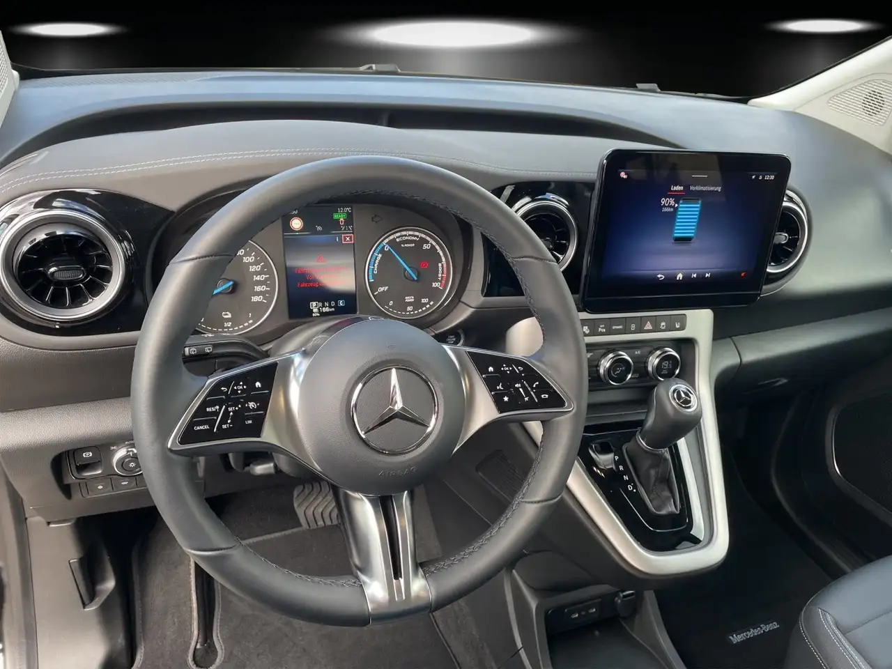 Mercedes-Benz EQT 200 Progressive LED KeyGo Navi-/WinterPkt SHZ 10