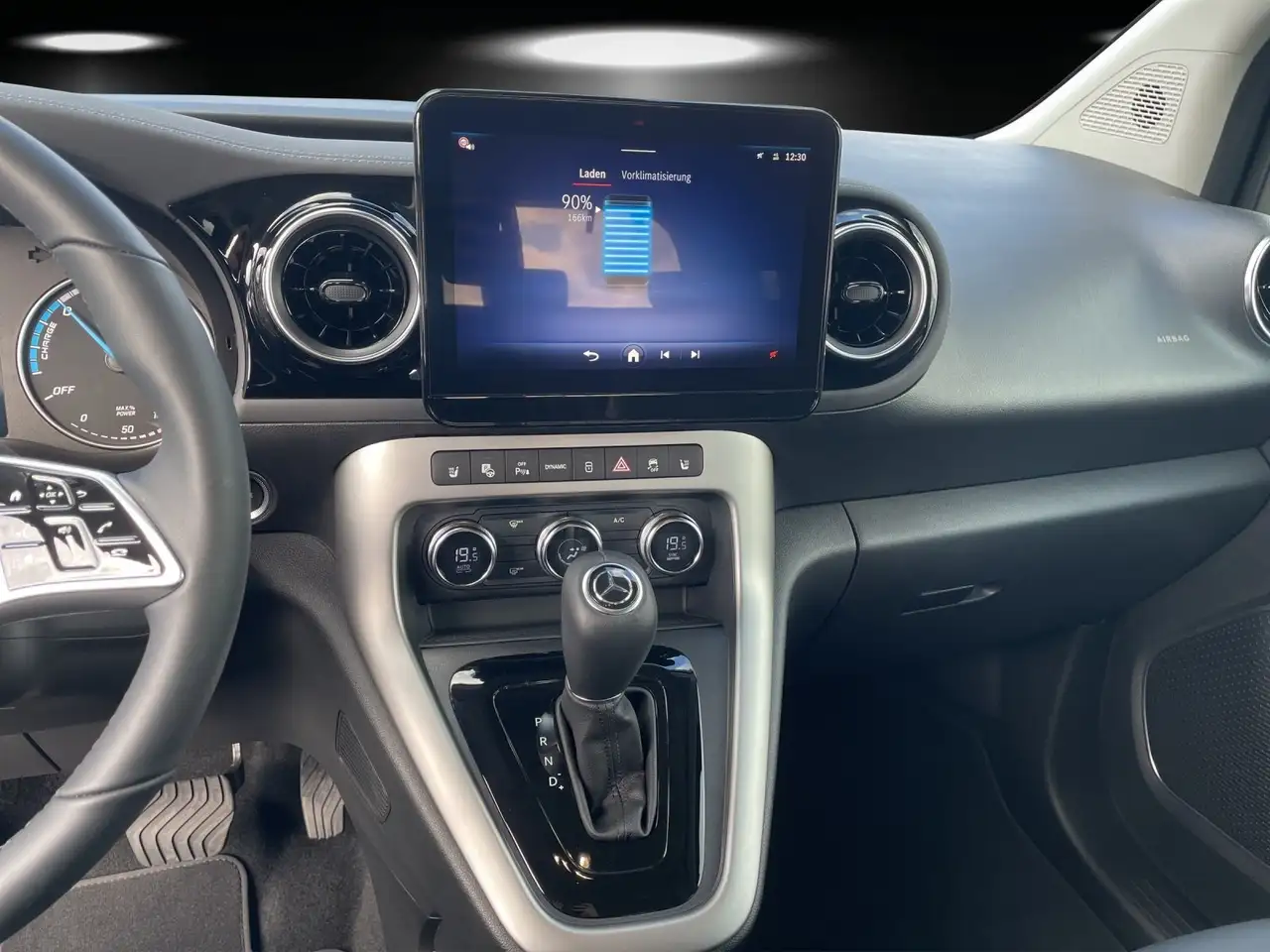 Mercedes-Benz EQT 200 Progressive LED KeyGo Navi-/WinterPkt SHZ 11