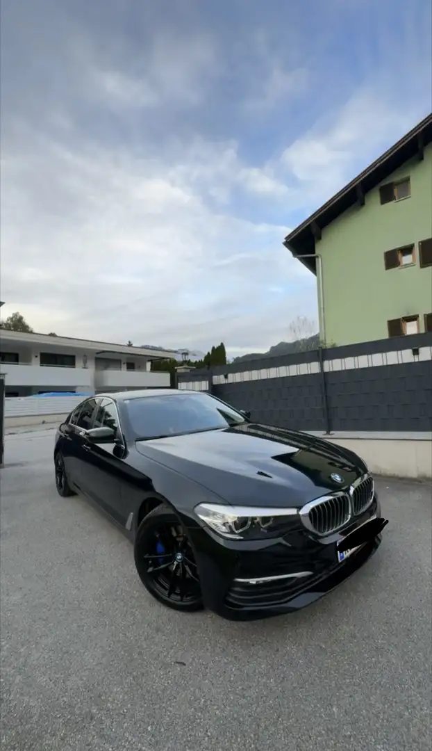 BMW 530 530d xDrive Aut. Schwarz - 1