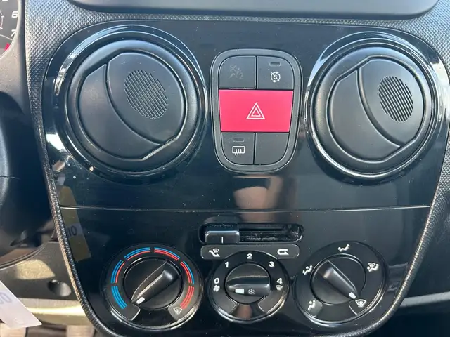 Fiat Qubo view 10
