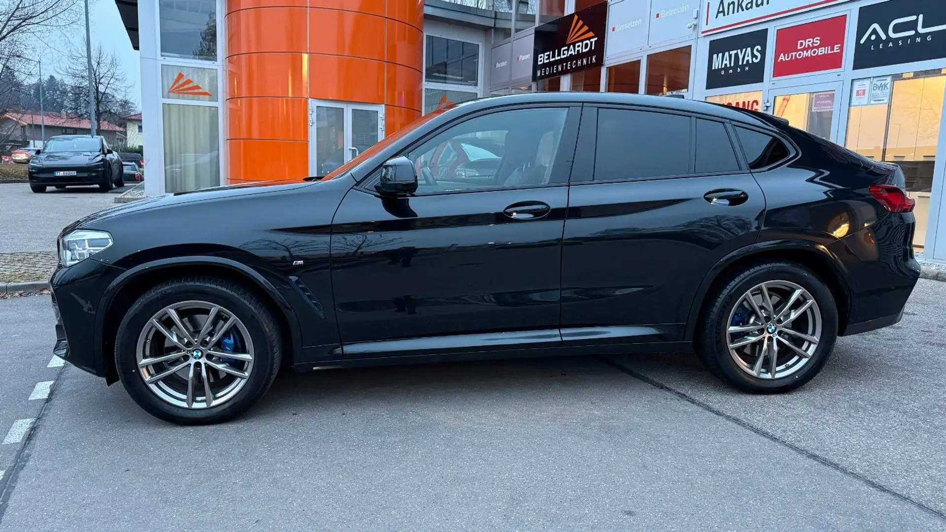 BMW X4 xDrive 30d M Sportpaket/Pano/HeadUp/H&K Schwarz - 2