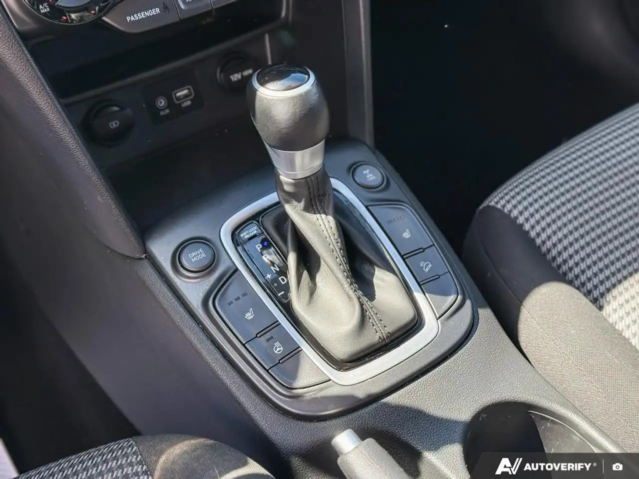 Hyundai KONA fotografie Hyundai KONA