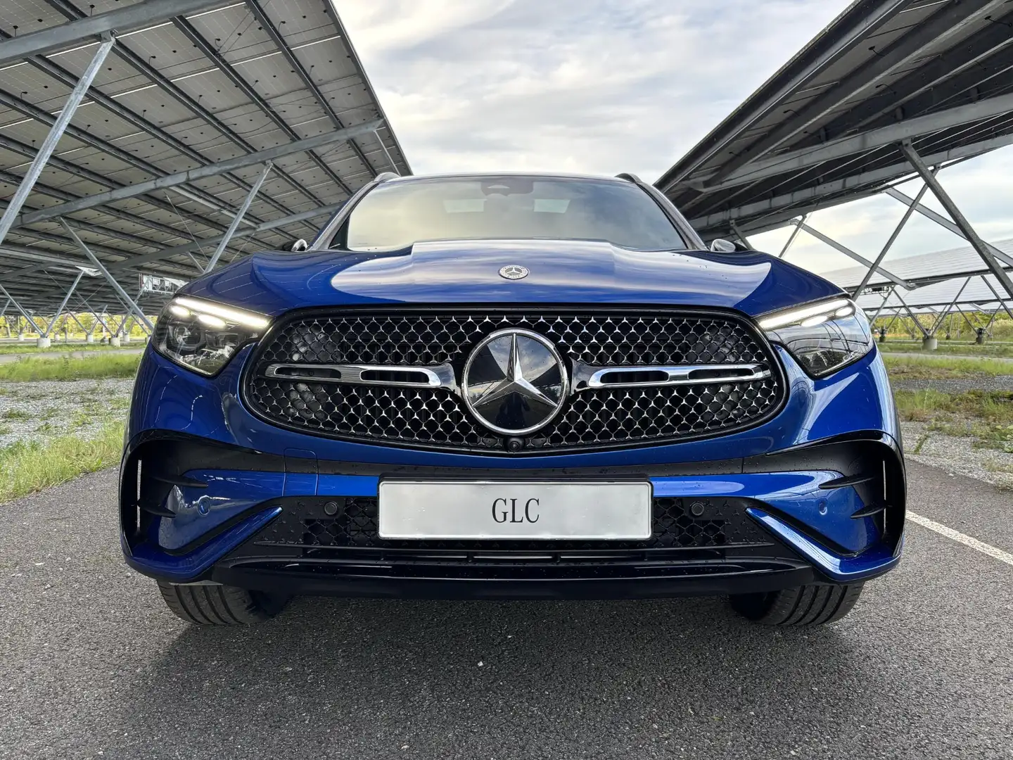 Mercedes-Benz GLC 300 300e 4MATIC Sport Edition | Panoramaschuifdak | Pr Blauw - 2