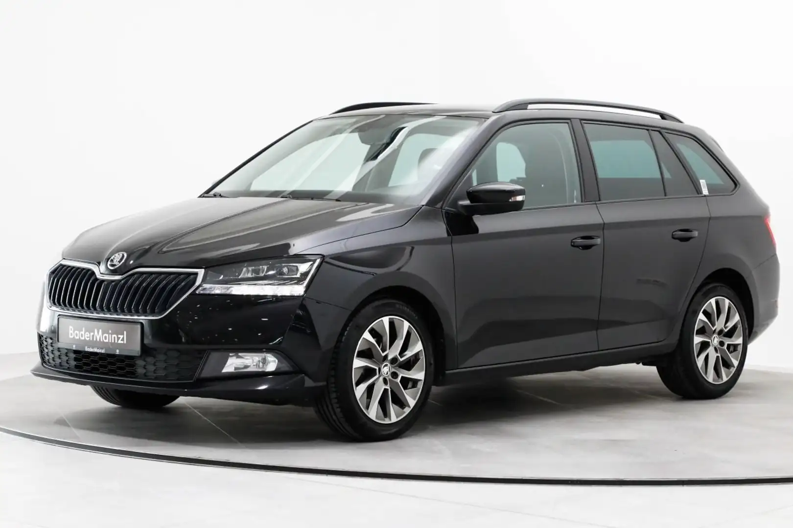 Skoda Fabia Combi 1.0 TSI Clever PDC CarPlay Alu SHZ Schwarz - 2