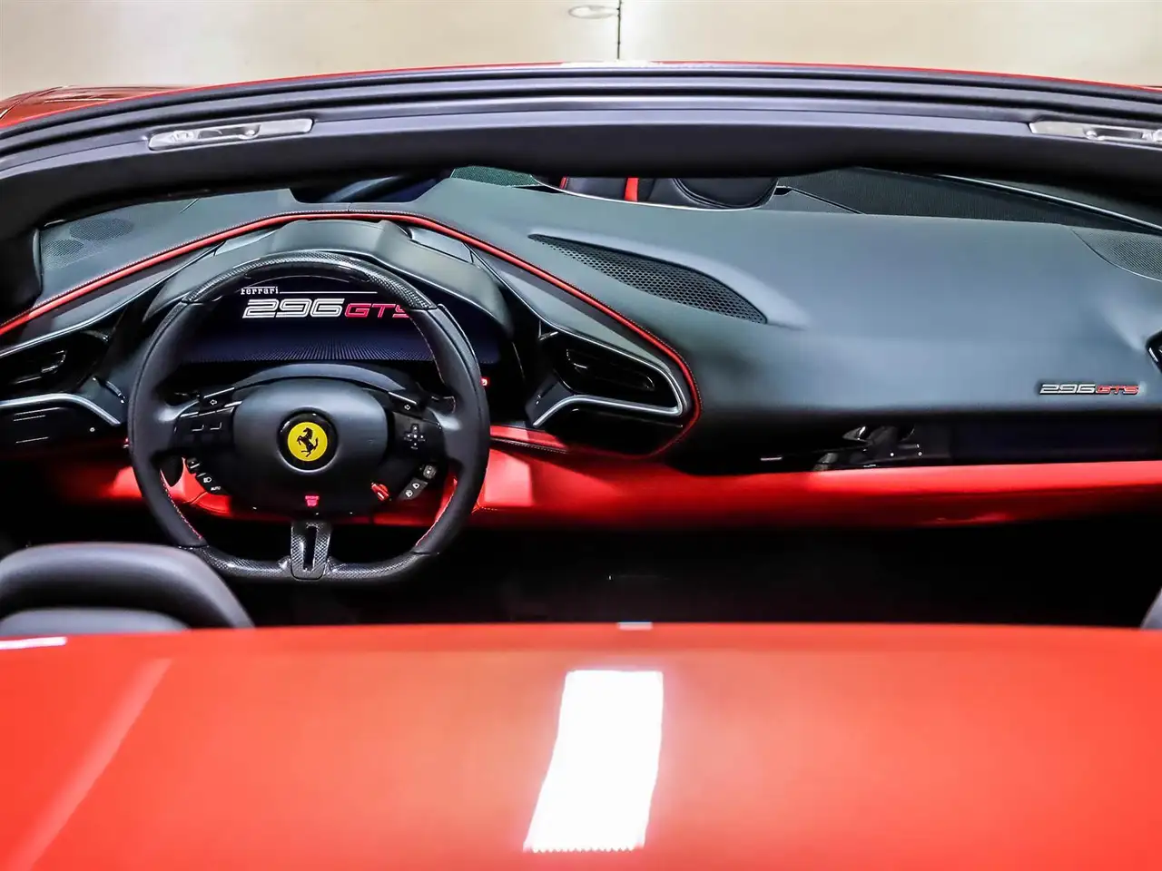 Ferrari 296 GTS снимка Ferrari 296 GTS