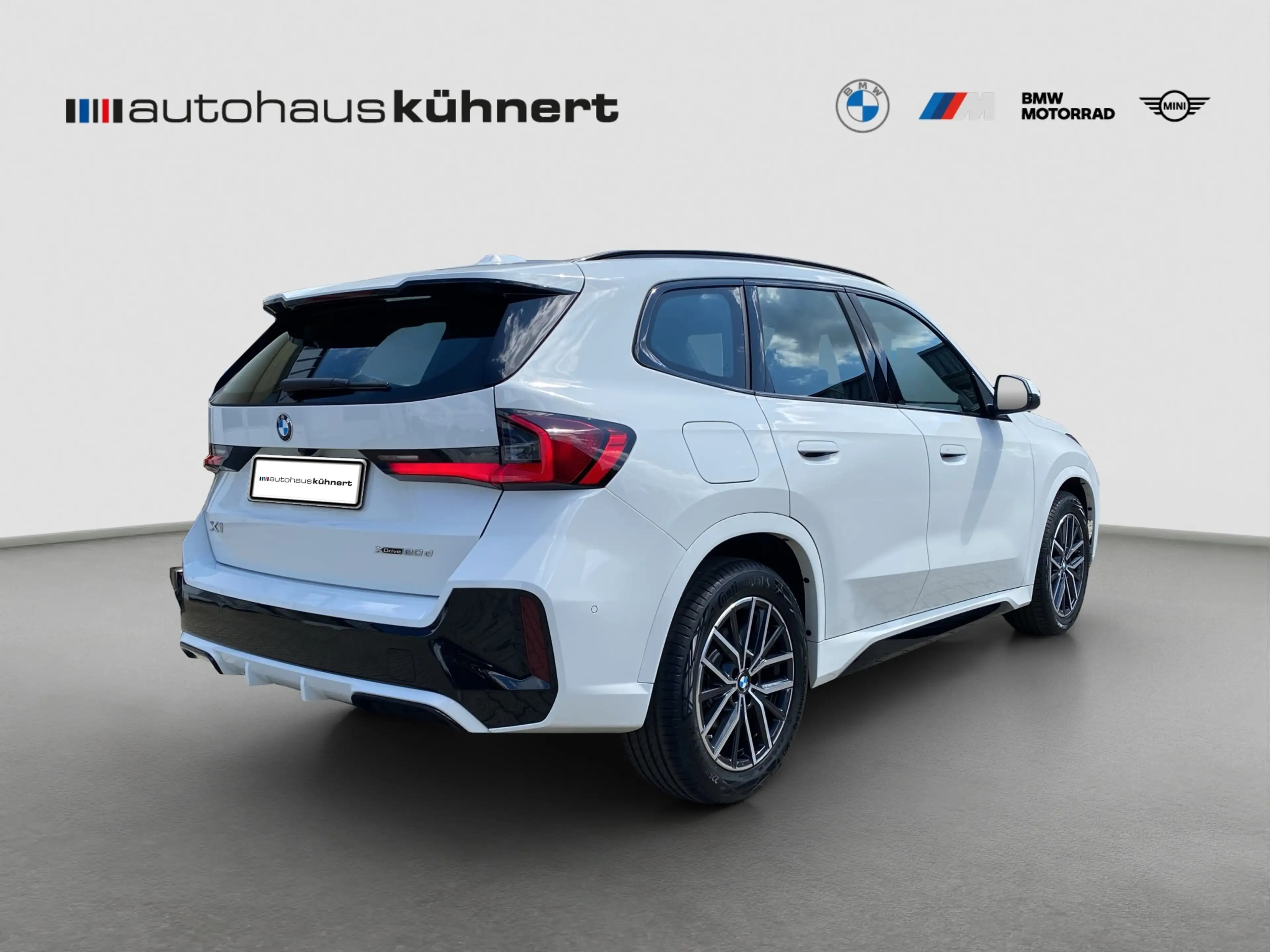 BMW X1 xDrive20d ///M-Sport ACC SpurAss 360° AHK — photo 7