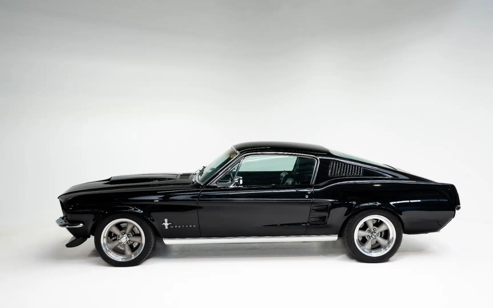 Ford Mustang 390GT *RESTO MODE* Siyah - 2