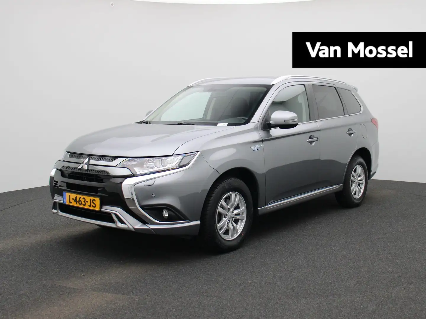 Mitsubishi Outlander 2.4 PHEV Pure | VERWACHT | CAMERA | STOELVERWARMIN Grijs - 1