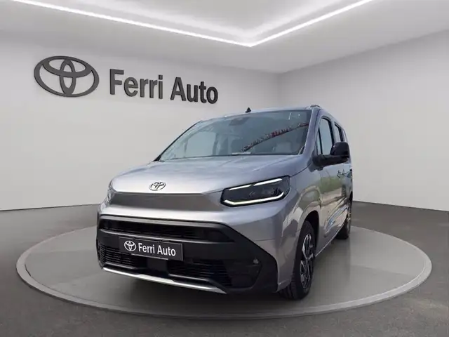 Toyota Proace City verso 1.5d 130cv s&s mt6 l1 d executive