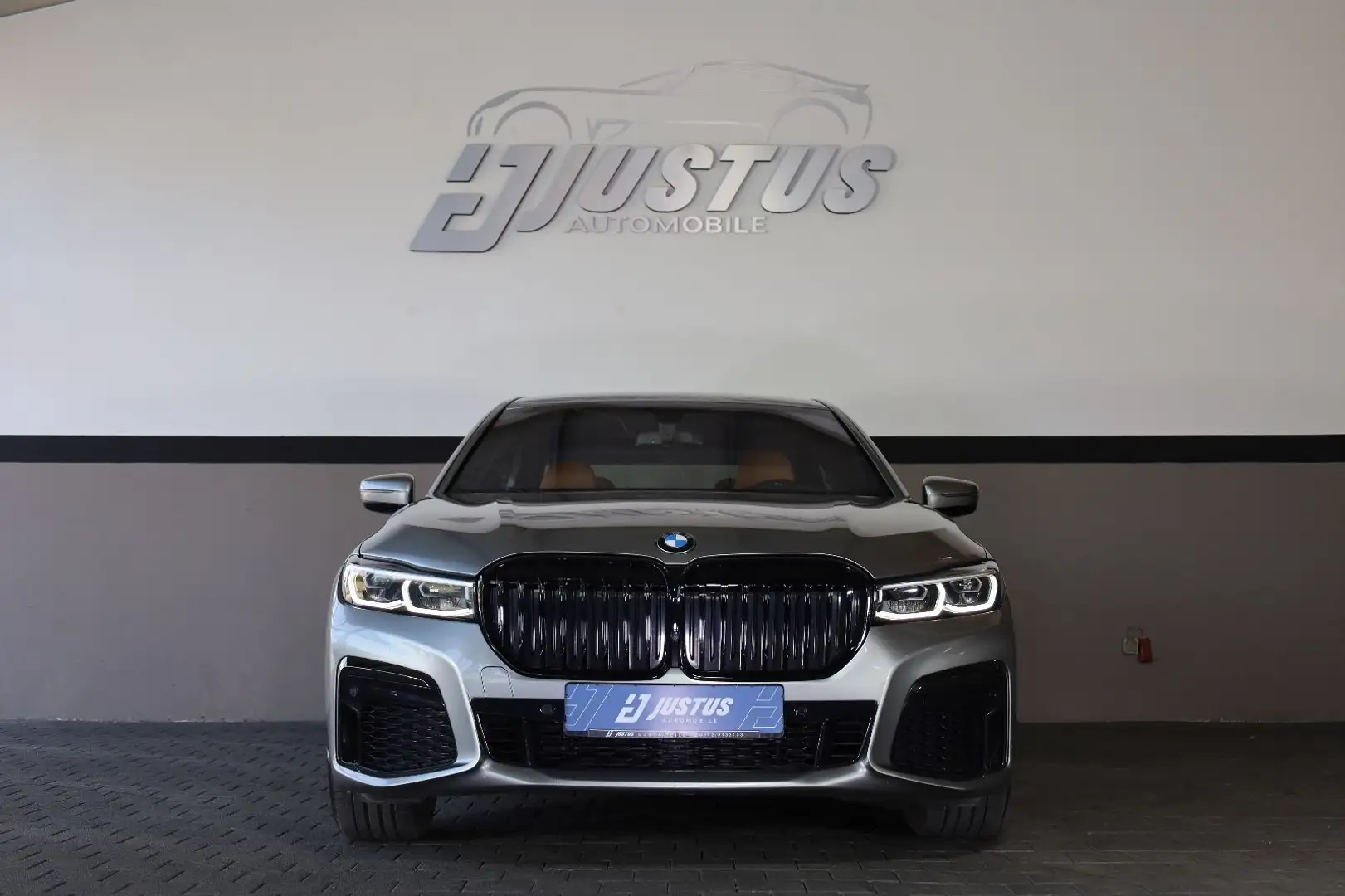 BMW 730 d/360*/HUD/SHZ/DAB/AIRMATIC/HarmanKardon/R19 Gris - 2