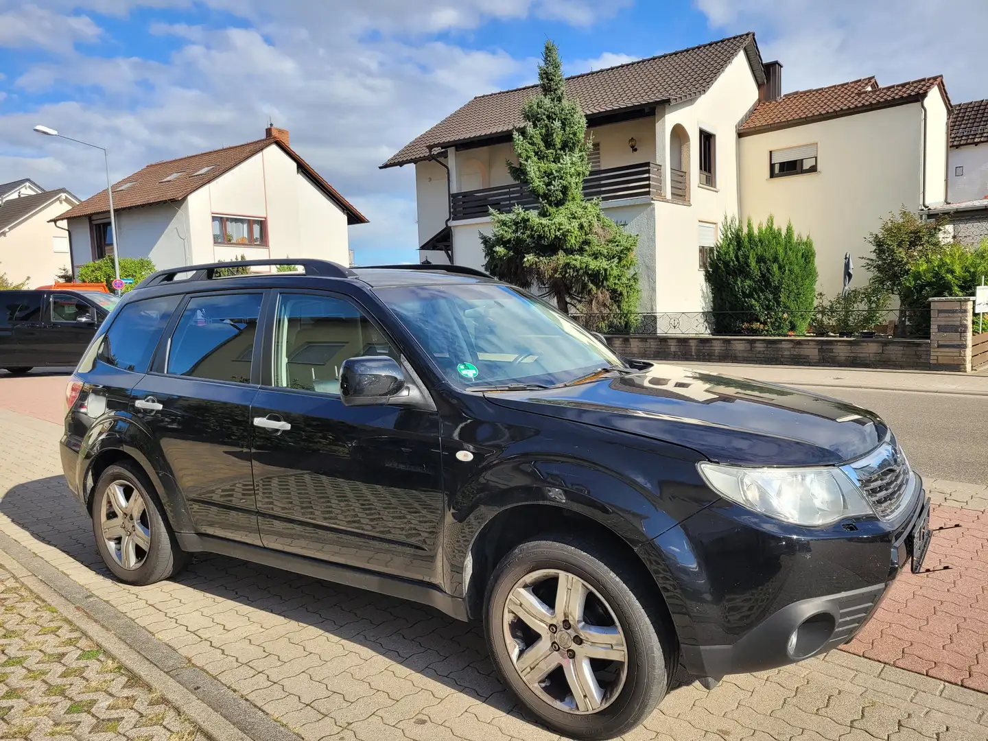 Subaru Forester Forester 2.0X Automatik Active Schwarz - 2