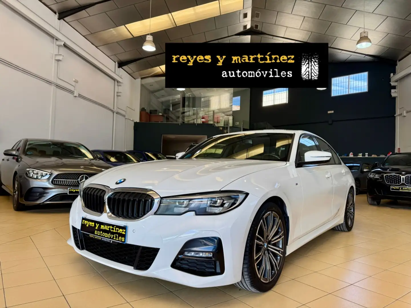 BMW 320 320dA Blanco - 1