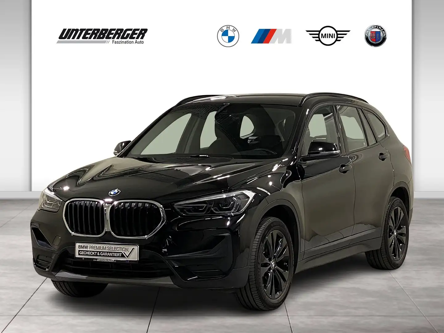 BMW X1 xDrive18d Aut Navi LED DAB 18" Sitzhzg PDC Schwarz - 1