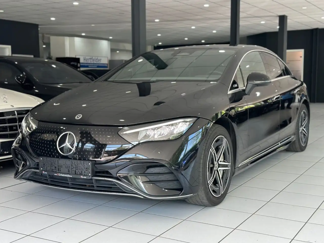 Mercedes-Benz EQE 350