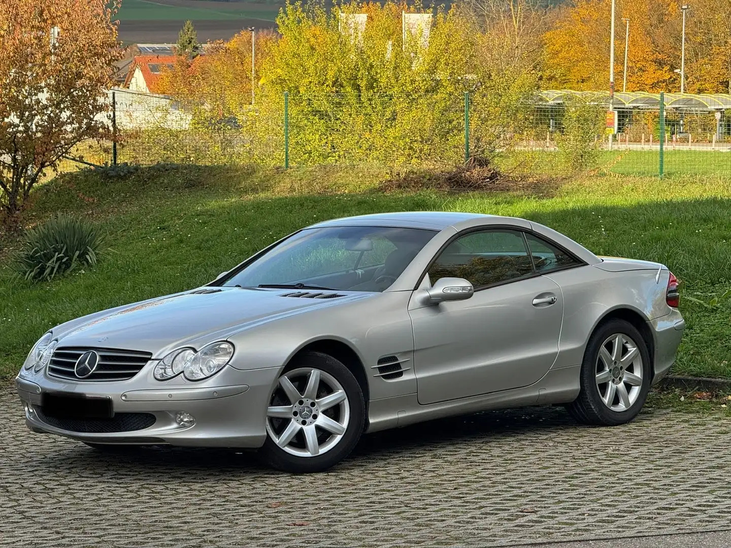 Mercedes-Benz SL 500 Top Zustand Tüv Neu voll Service bei Mercedes Silber - 1