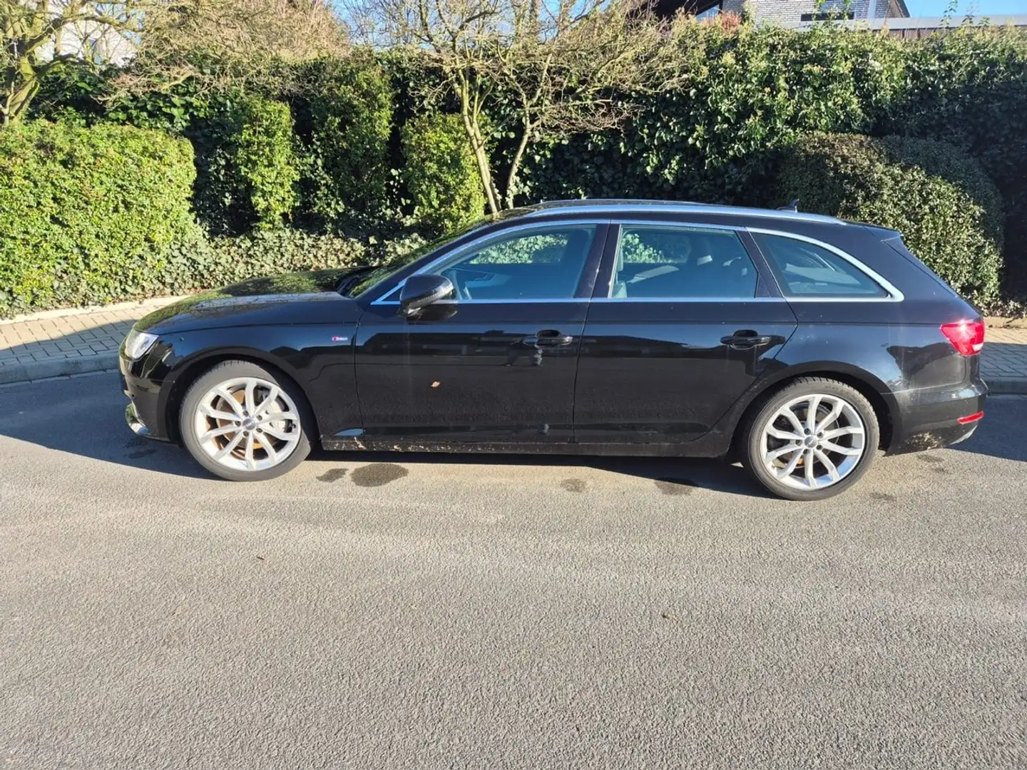 Audi A4 A4 Avant Diesel Avant 2.0 TDI S tronic design Schwarz - 2