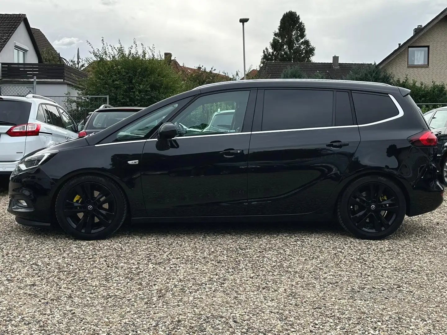 Opel Zafira 2.0 CDTI Scheckheft 7Sitzer Leder Automatik LED Schwarz - 2