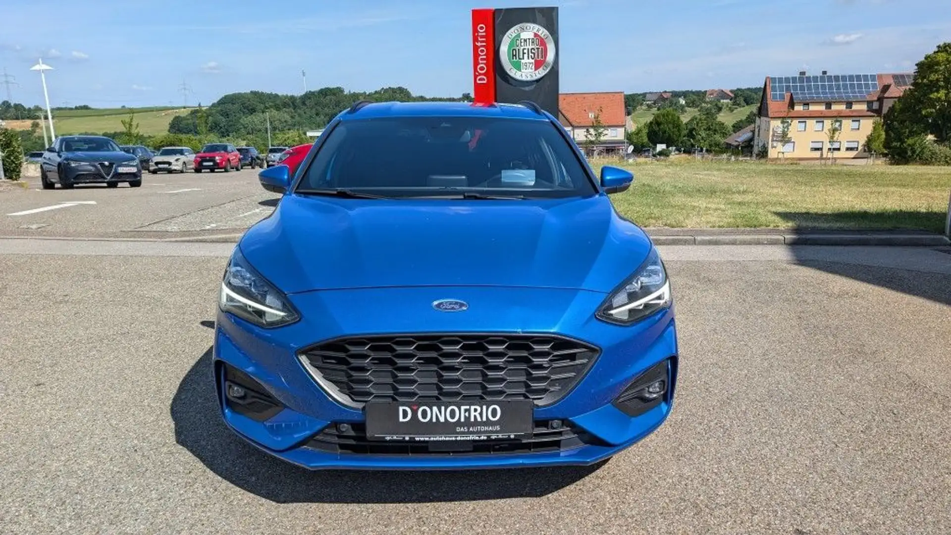 Ford Focus Turnier 1.0 EcoBoost Hybrid ST-LINE Bleu - 2