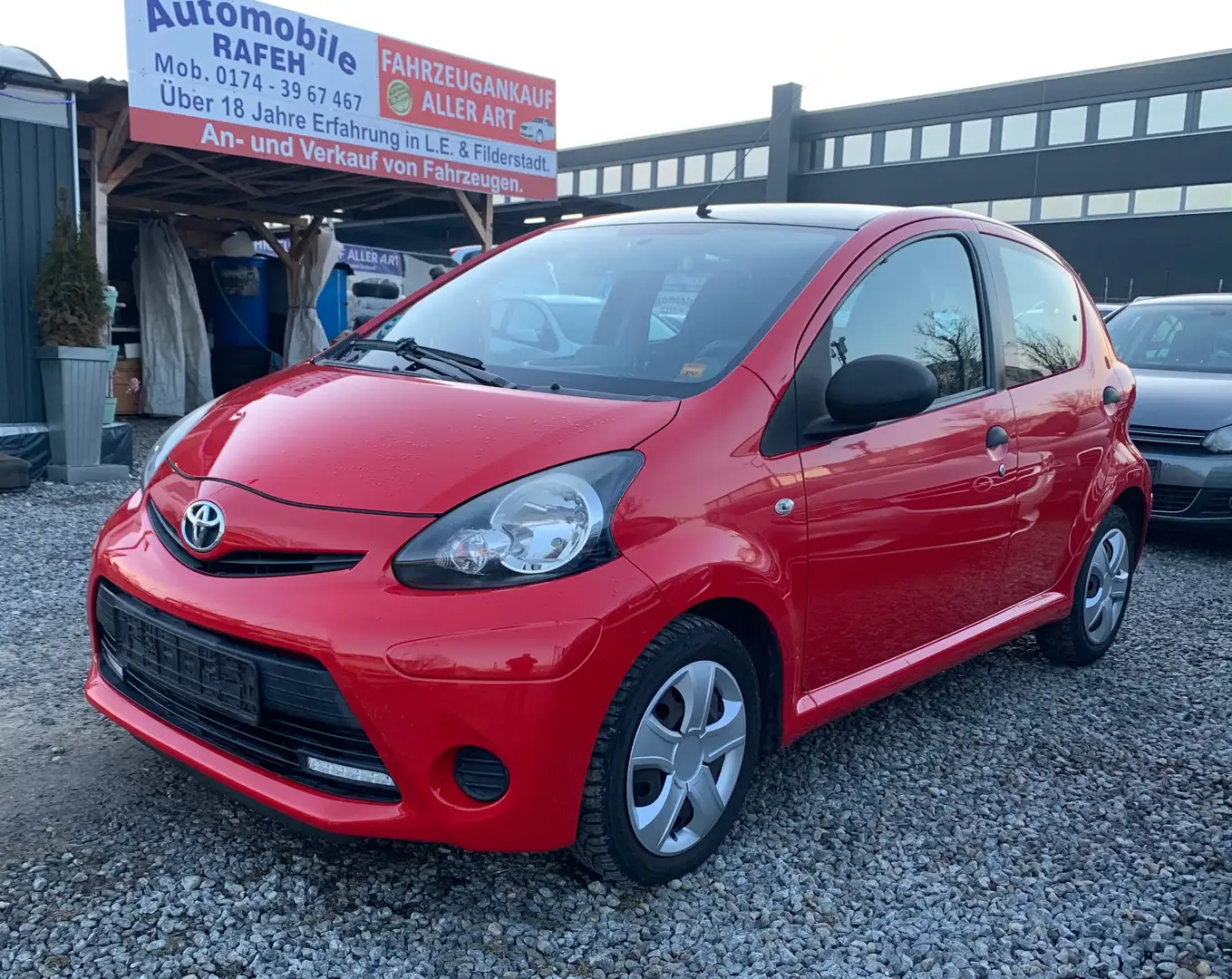 Toyota Aygo Aygo  5-Türer Multi Mode Cool Rot - 1
