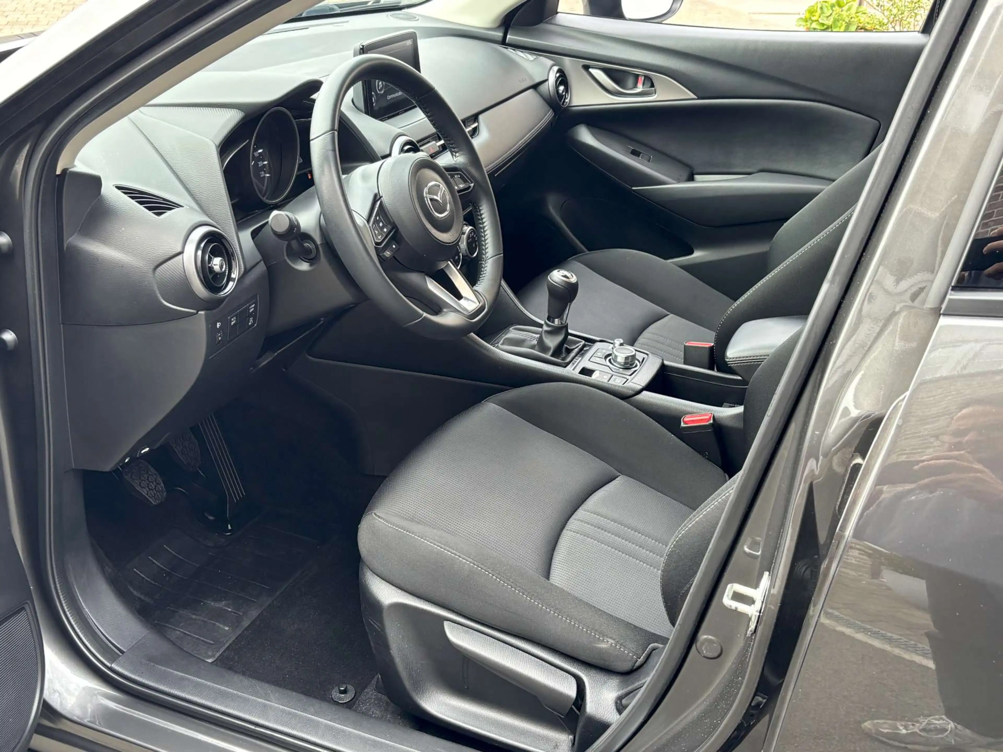 Mazda CX-3 CX-3 2.0 SKY-G / Camera / Apple / 65000km / 12m wb — photo 10